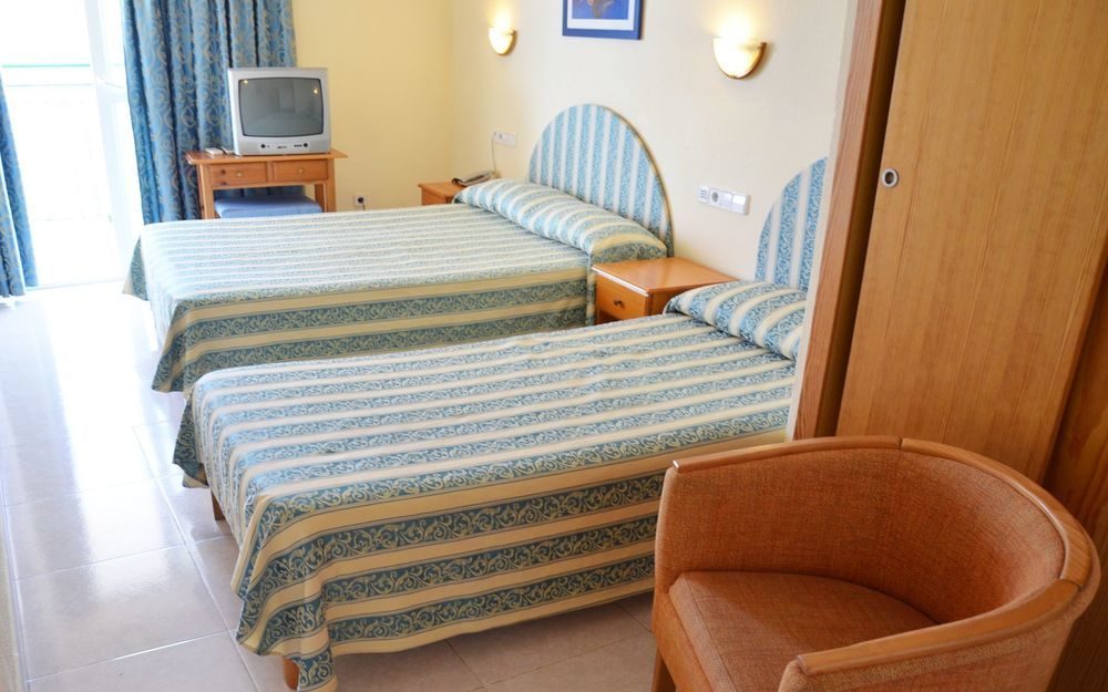 Hotel Vibra Maritimo Ibiza città Esterno foto
