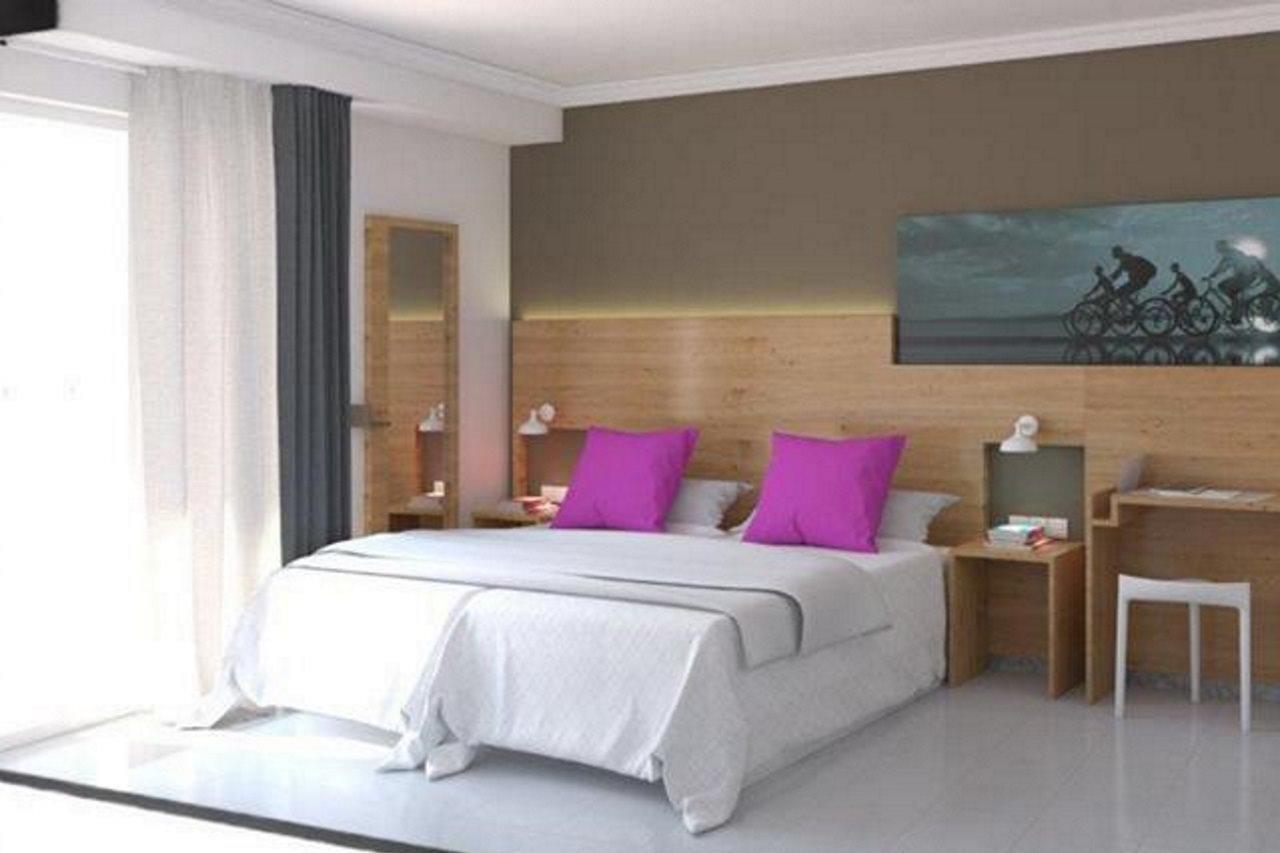 Hotel Vibra Maritimo Ibiza città Esterno foto